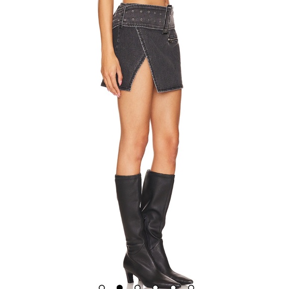 NWT-Zeddy Skirt - Picture 2 of 7